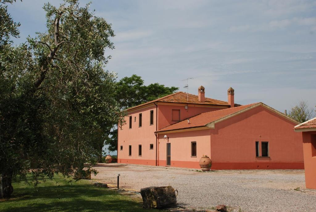 Гостевой дом Agriturismo Le Coccinelle Мальяно-ин-Тоскана Экстерьер фото